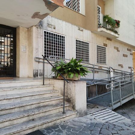 La Badia Del Cavaliere 2 Hotel Rome Bagian luar foto