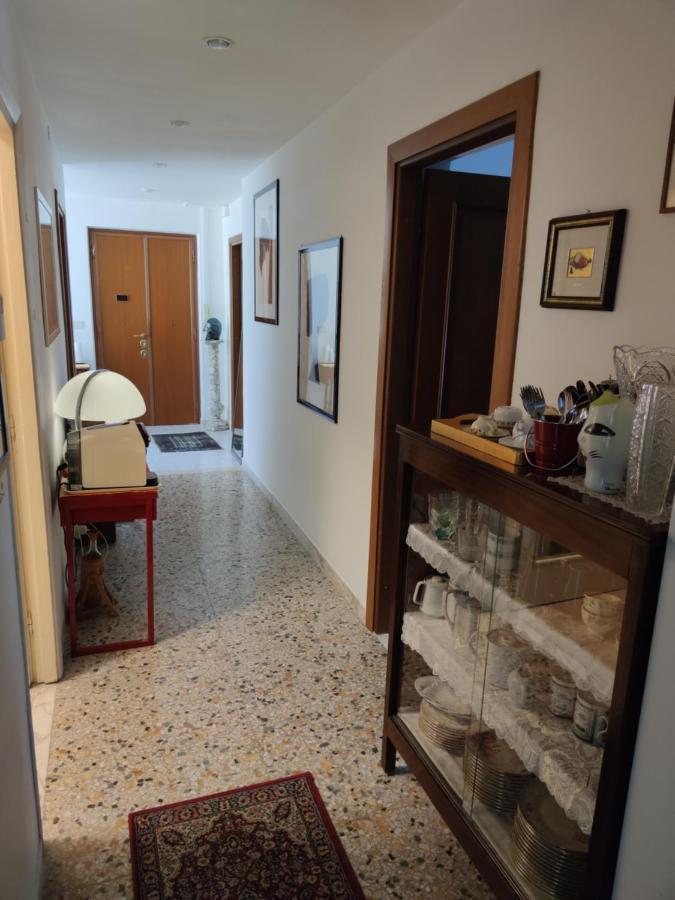 La Badia Del Cavaliere 2 Hotel Rome Bagian luar foto