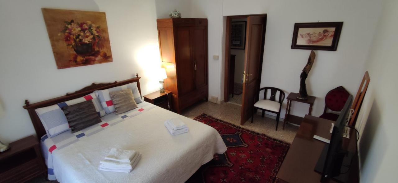 La Badia Del Cavaliere 2 Hotel Rome Bagian luar foto